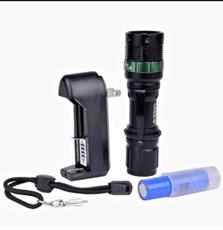 Linterna recargable con cono vial